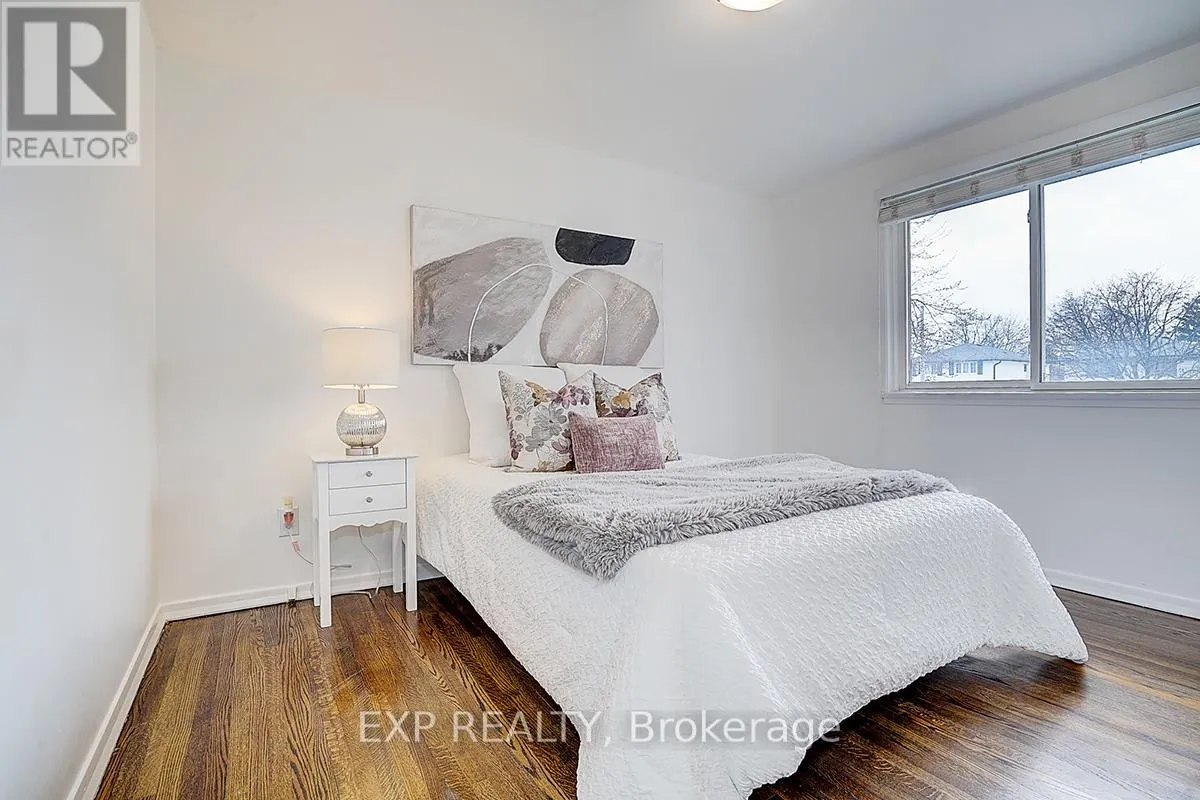 11 TULLAMORE ROAD