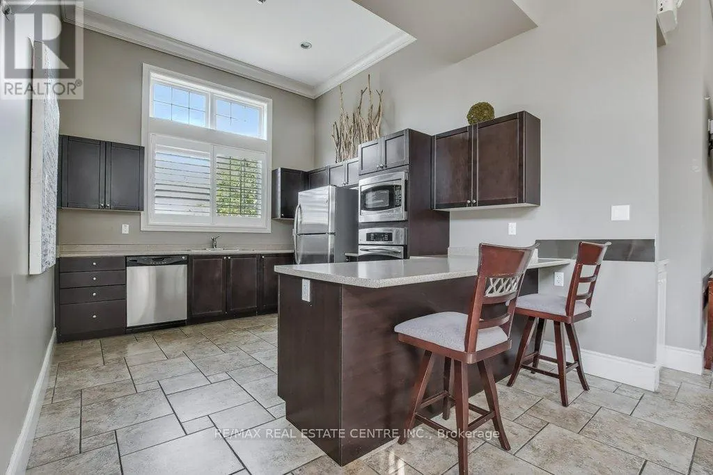 306 - 1370 MAIN STREET E