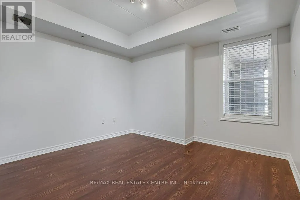 306 - 1370 MAIN STREET E