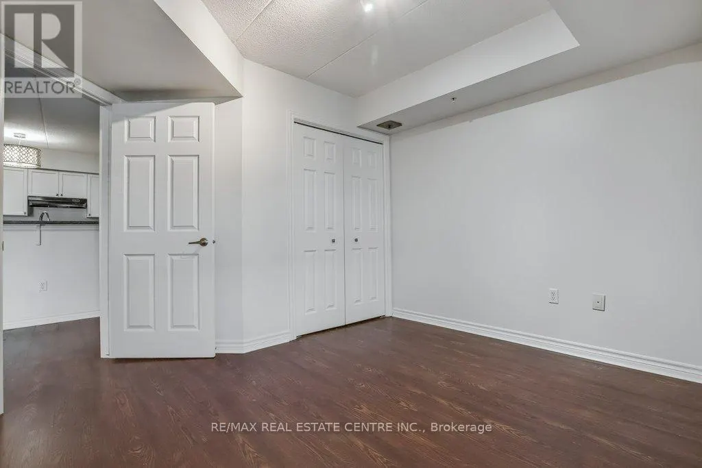 306 - 1370 MAIN STREET E