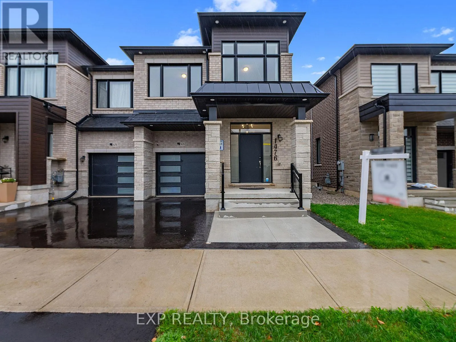 1476 ROSE WAY