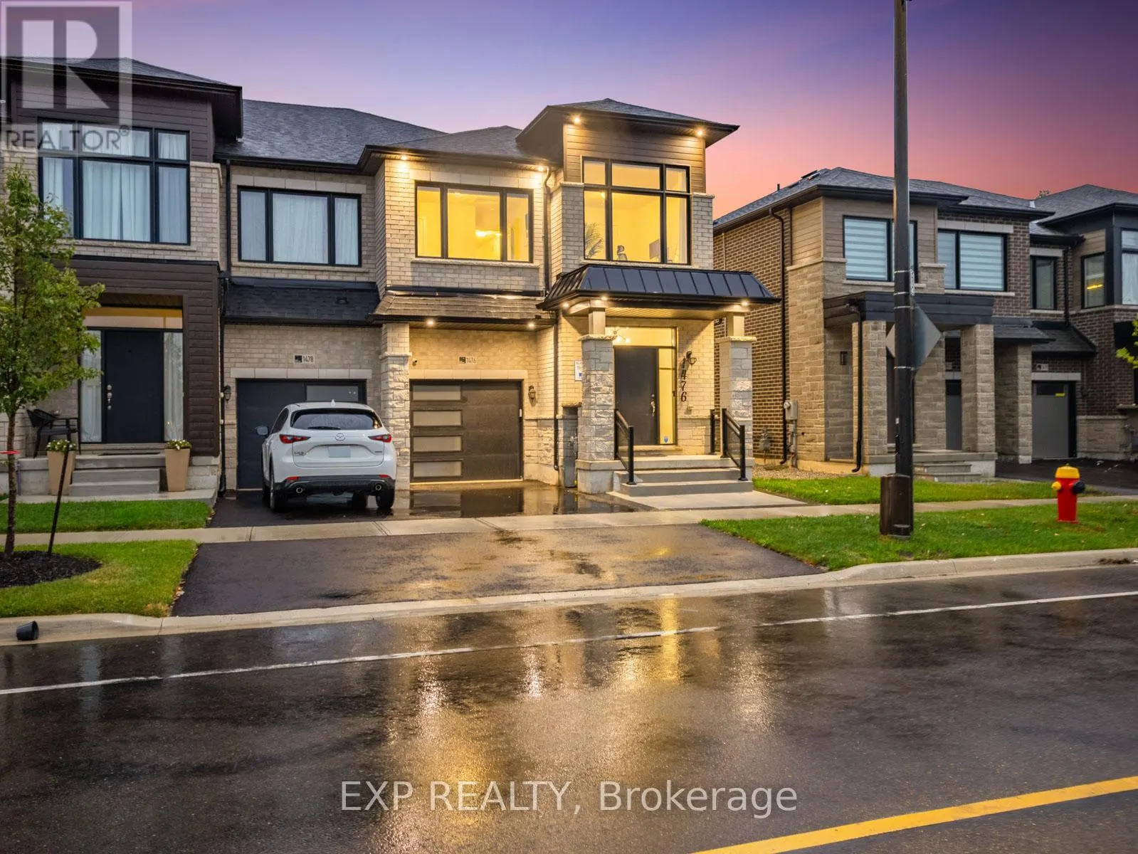 1476 ROSE WAY