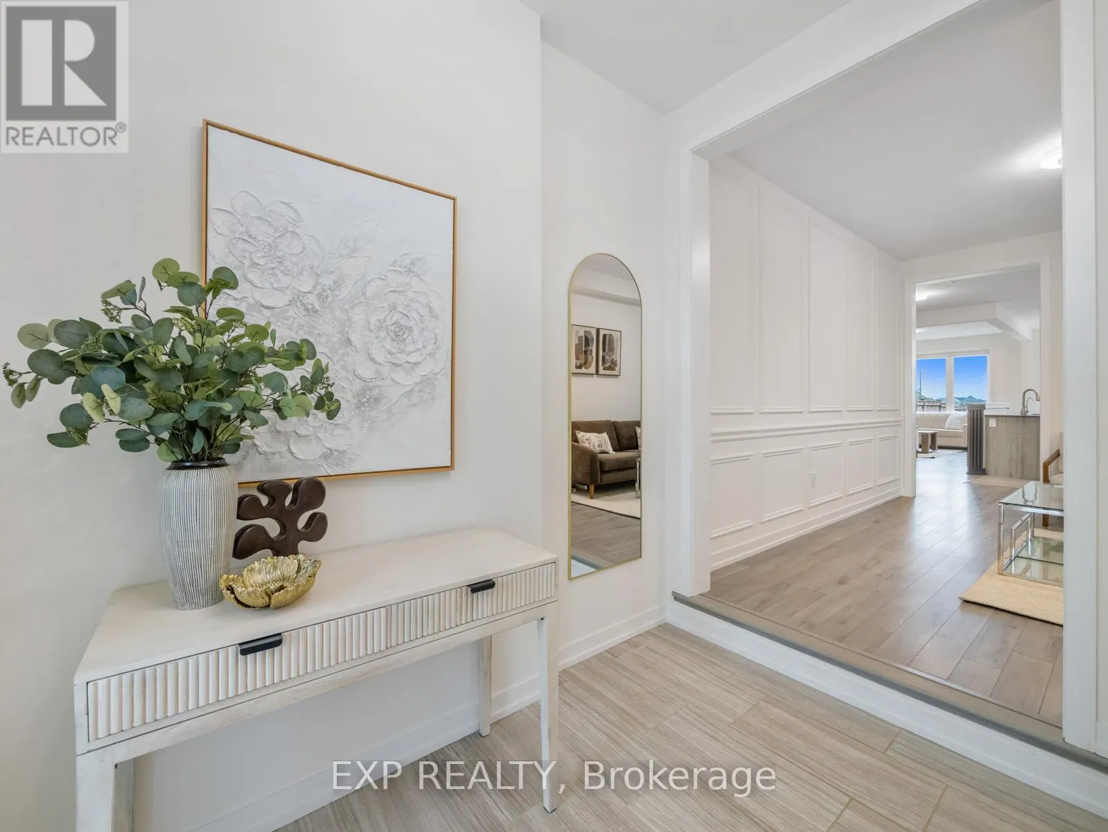 1476 ROSE WAY