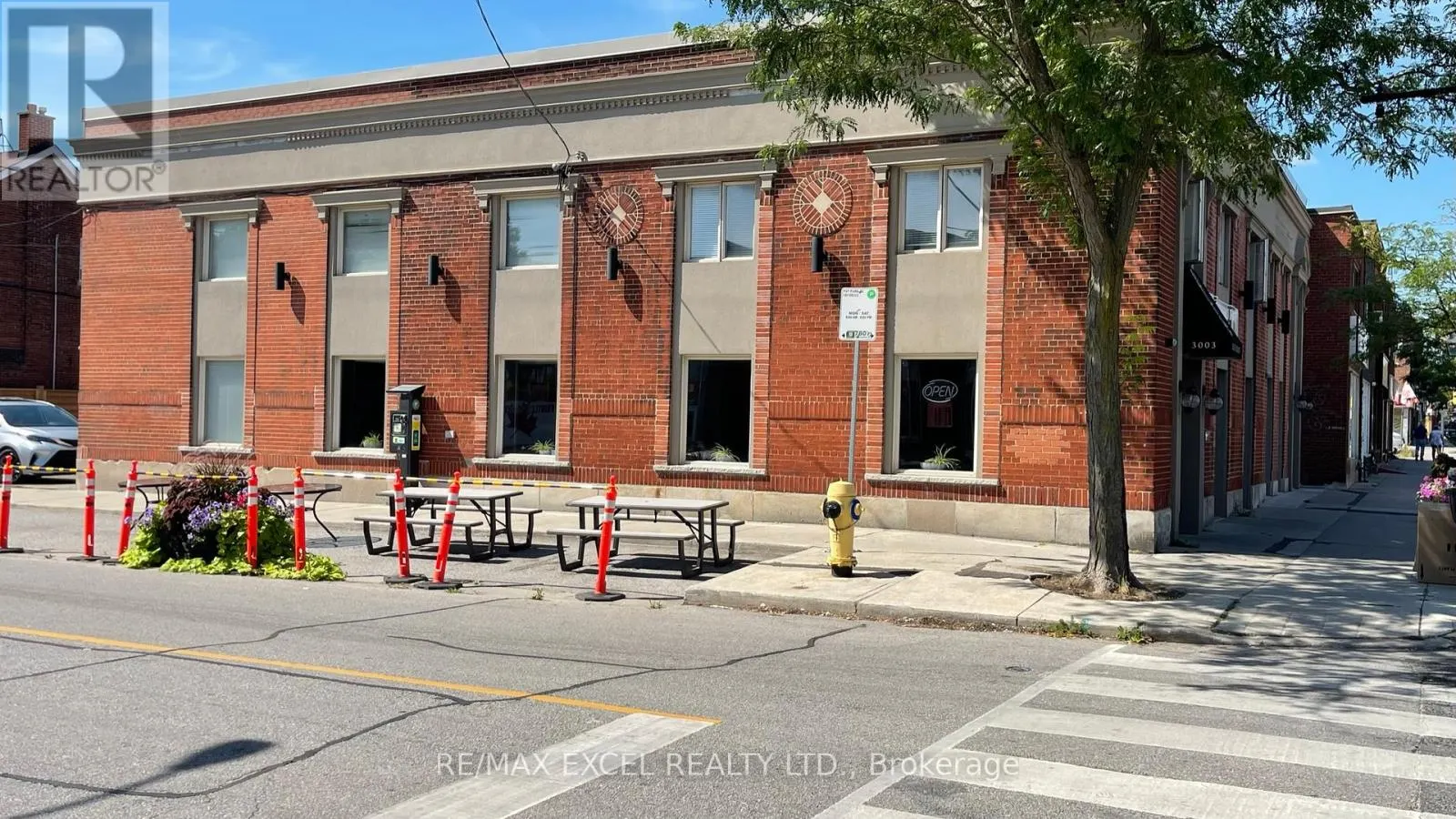 3003 LAKE SHORE BOULEVARD W
