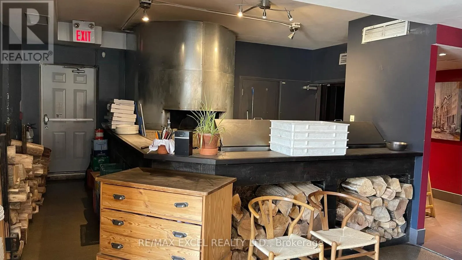 3003 LAKE SHORE BOULEVARD W