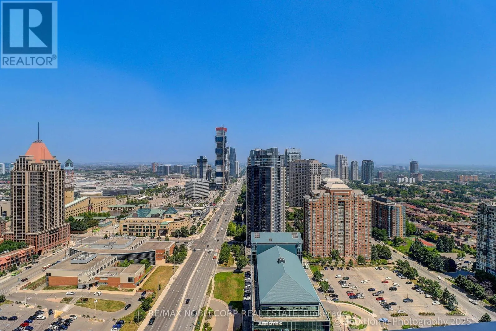2912 - 3900 CONFEDERATION PARKWAY
