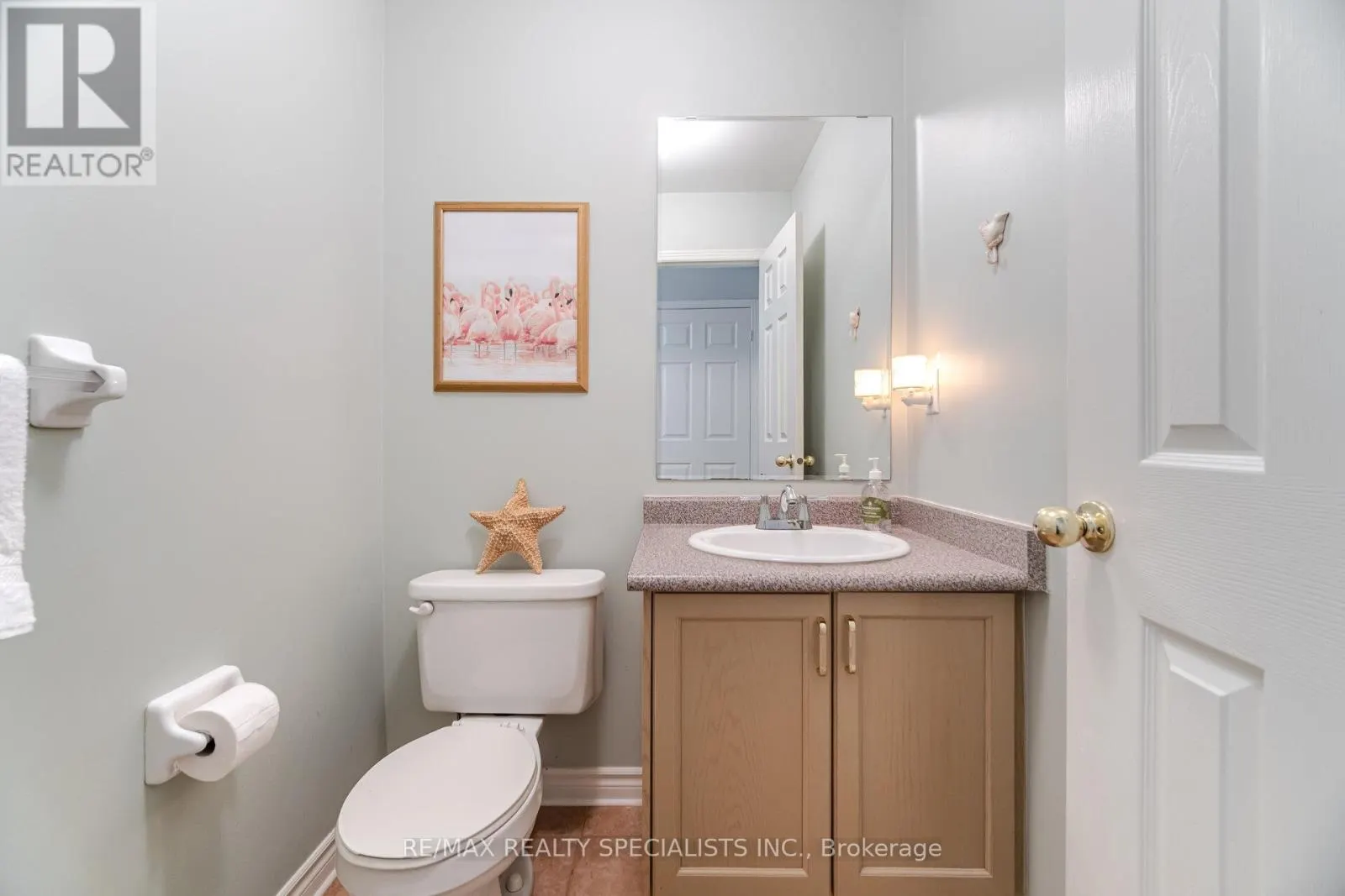 5103 TREE COURT