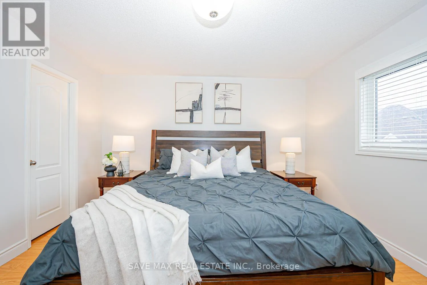 47 WOODCOTE CRESCENT