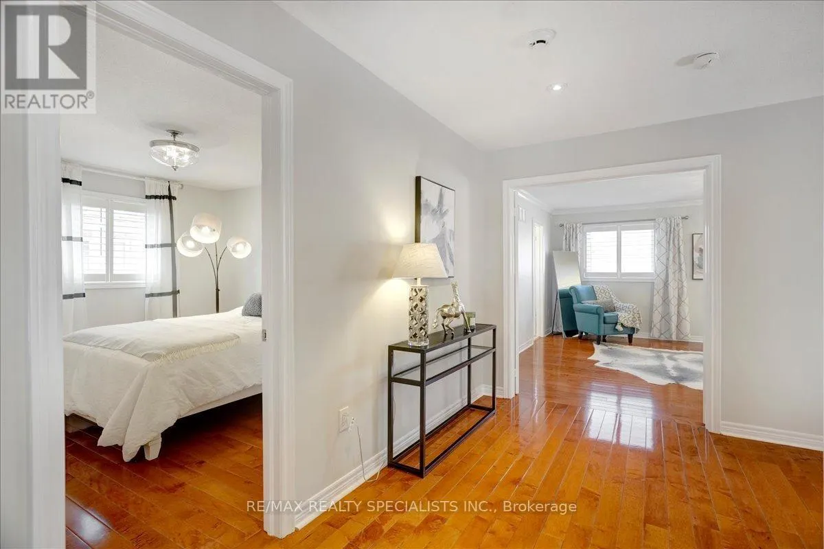 104 EARLSBRIDGE BOULEVARD