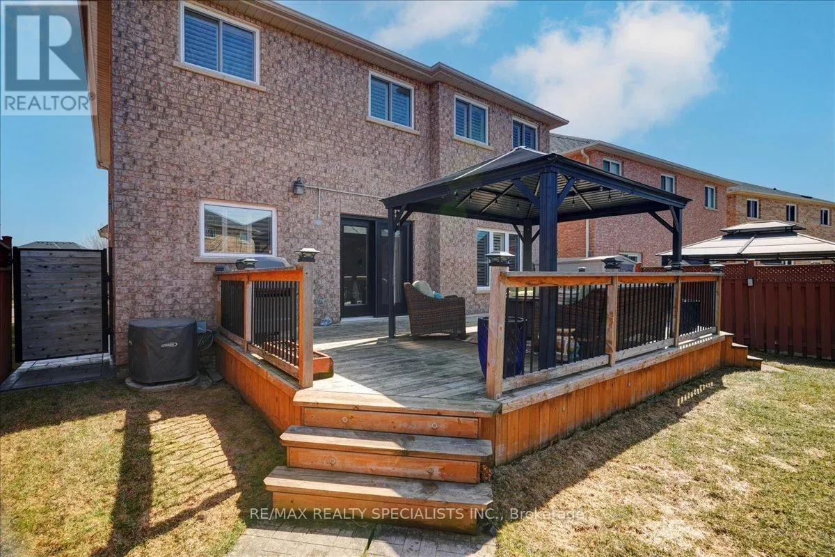 104 EARLSBRIDGE BOULEVARD