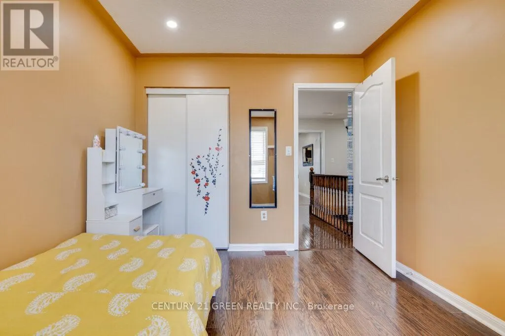 1107 BARR CRESCENT