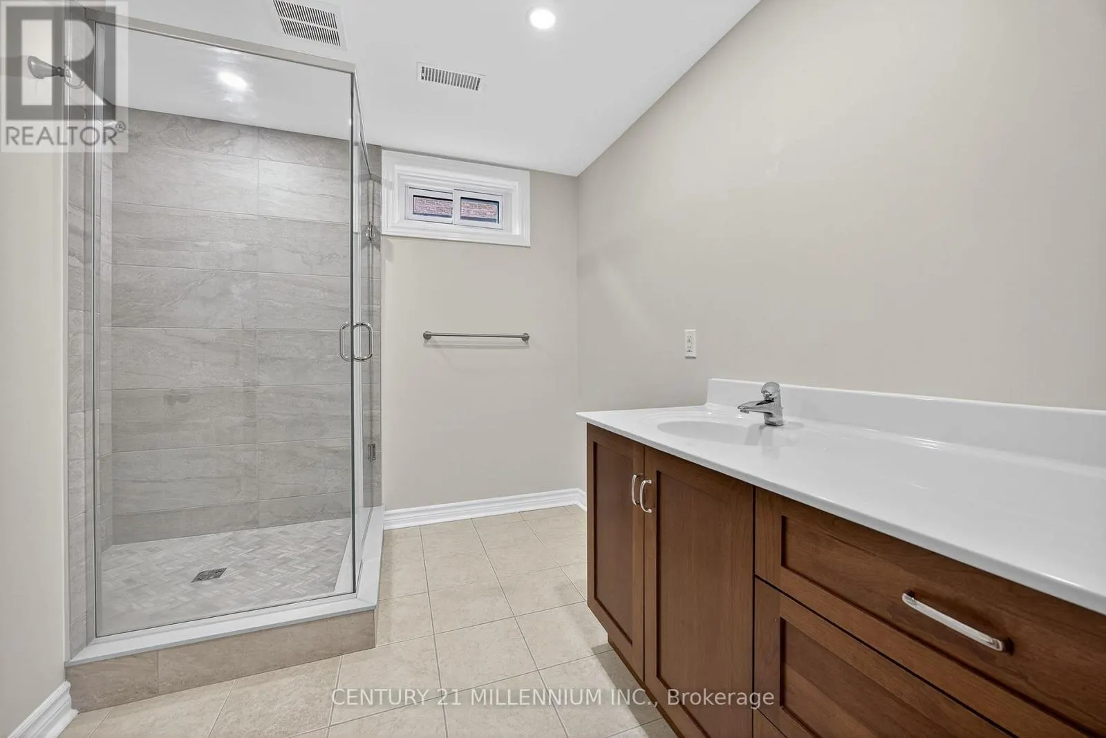 254 KENSINGTON PLACE