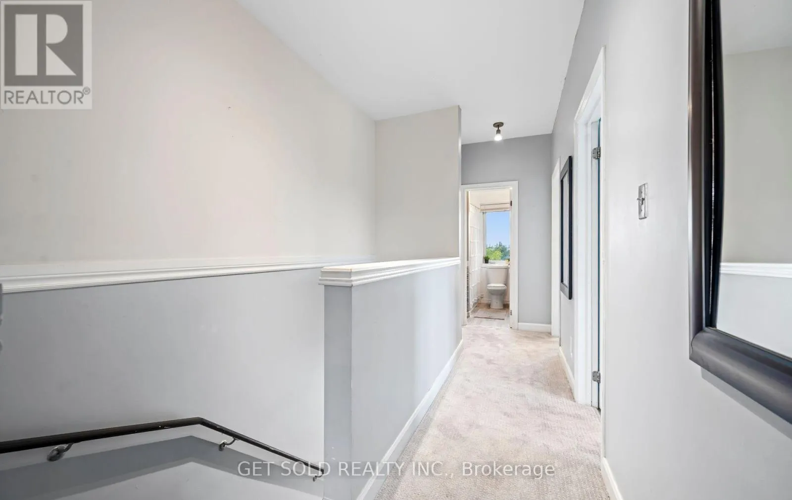 73 PIGGOTT MEWS
