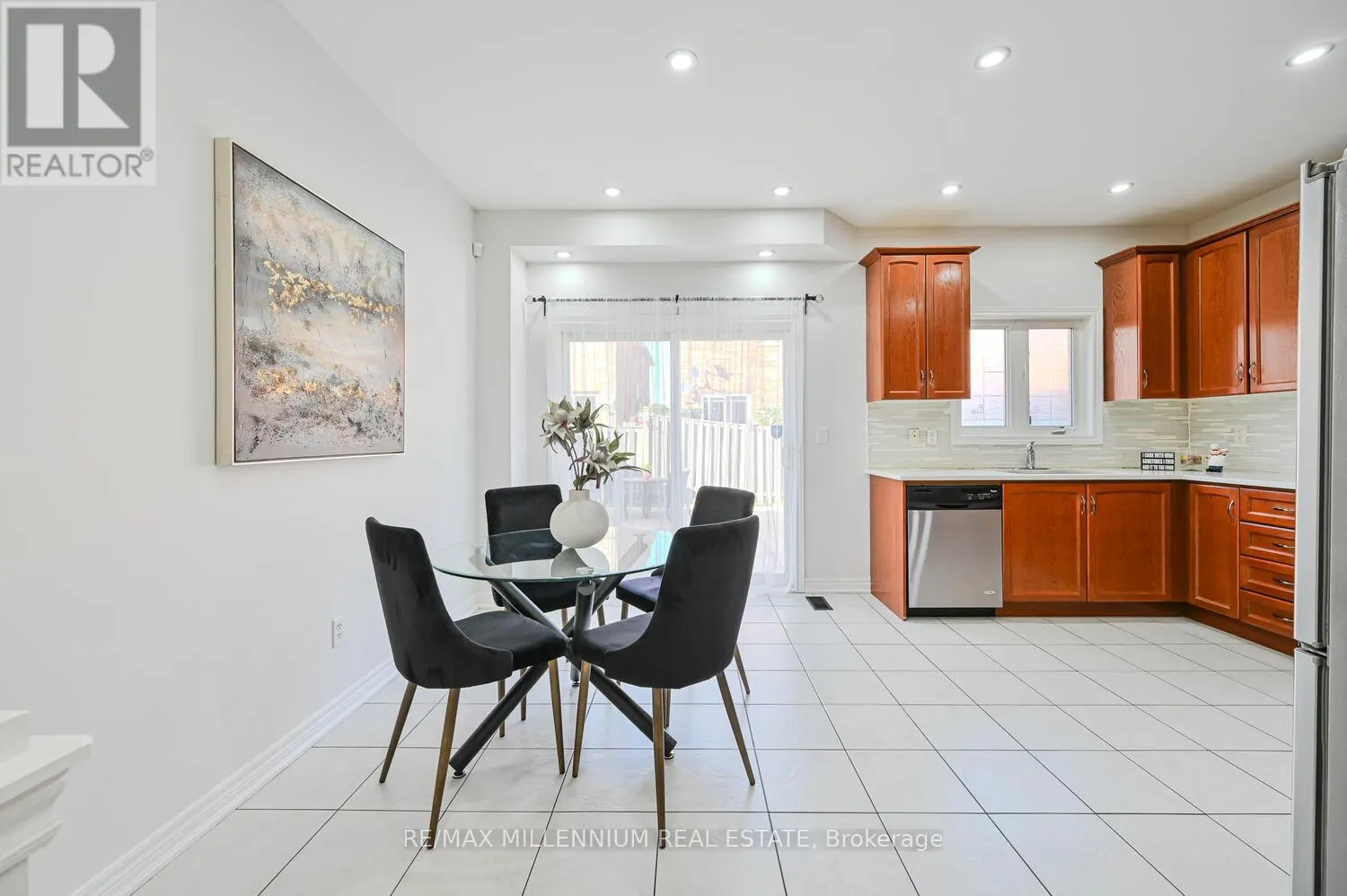 56 ATTVIEW CRESCENT