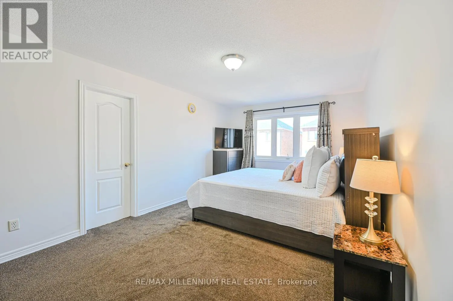 56 ATTVIEW CRESCENT
