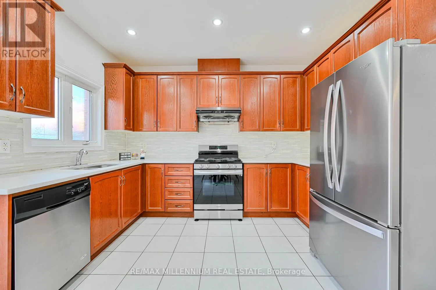 56 ATTVIEW CRESCENT