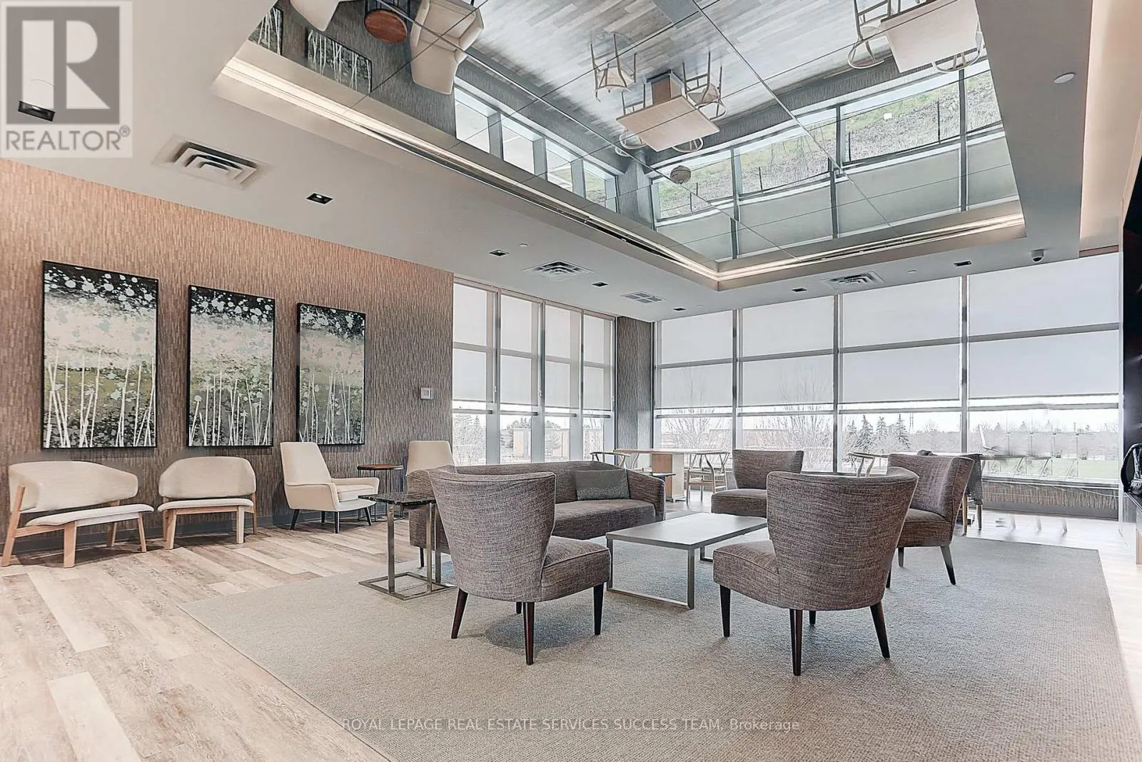 1109 - 4633 GLEN ERIN DRIVE