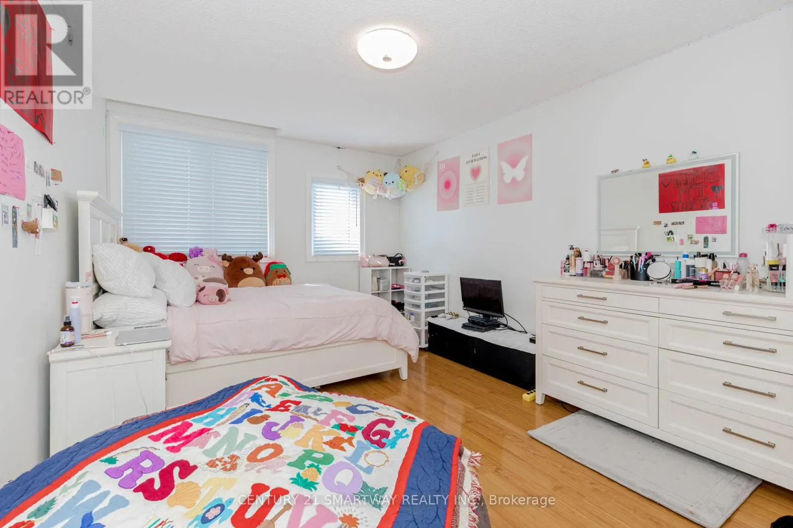 59 ARTHURS CRESCENT