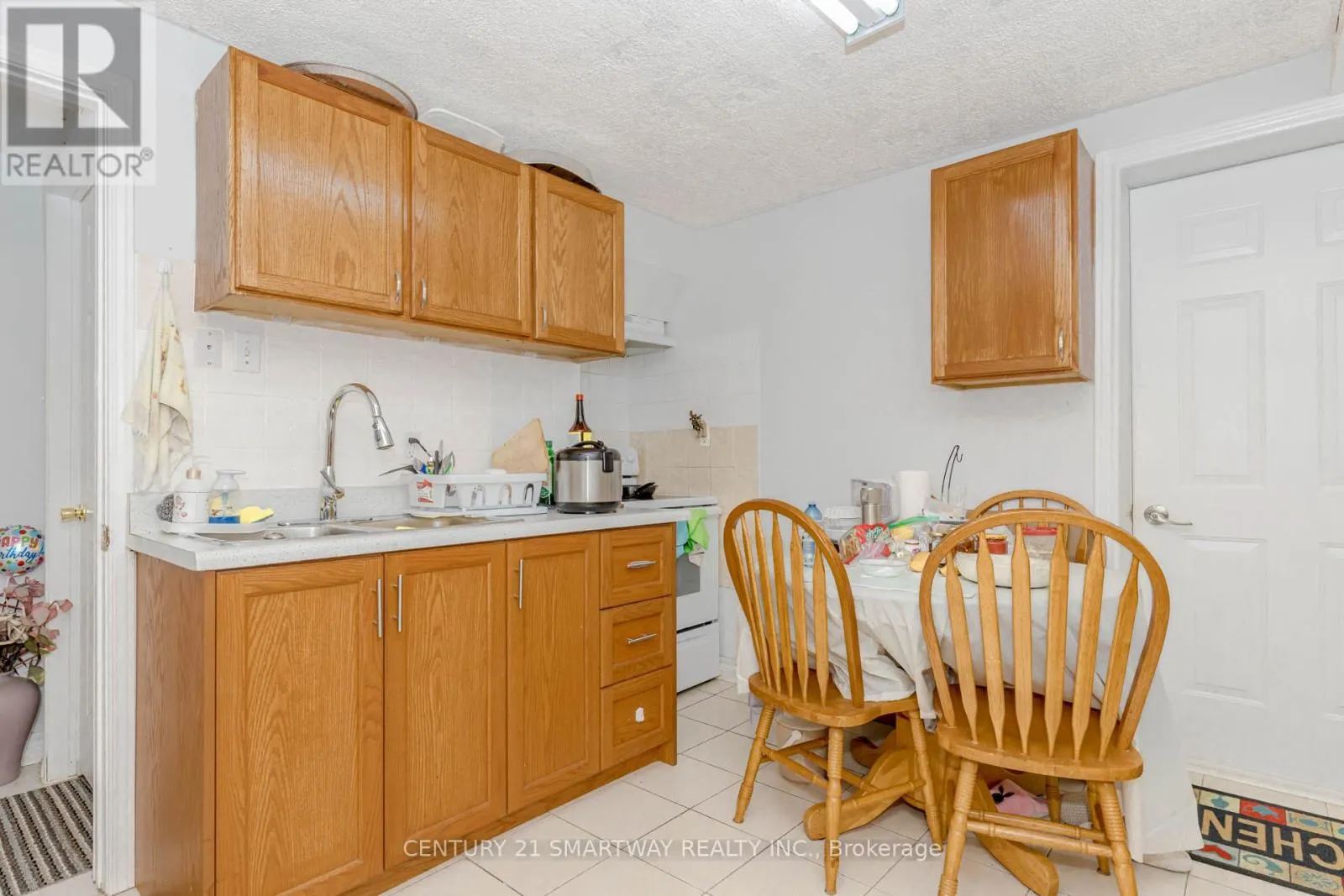 59 ARTHURS CRESCENT