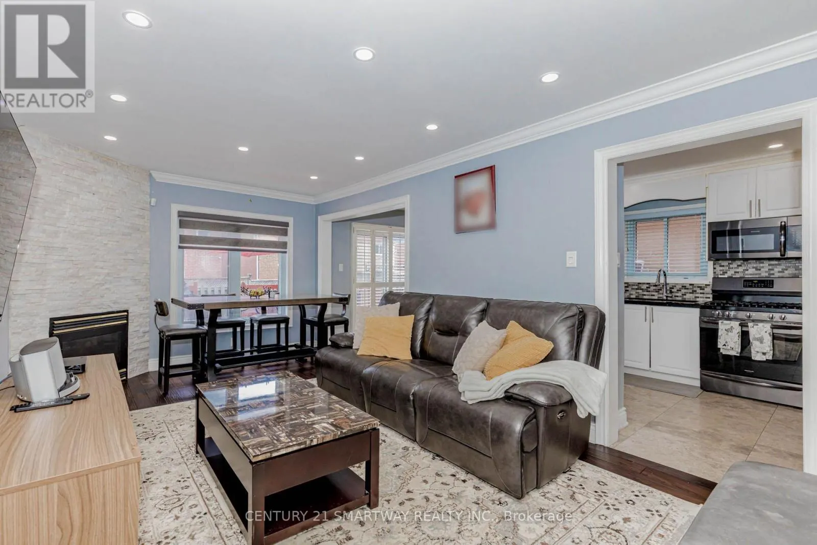 59 ARTHURS CRESCENT