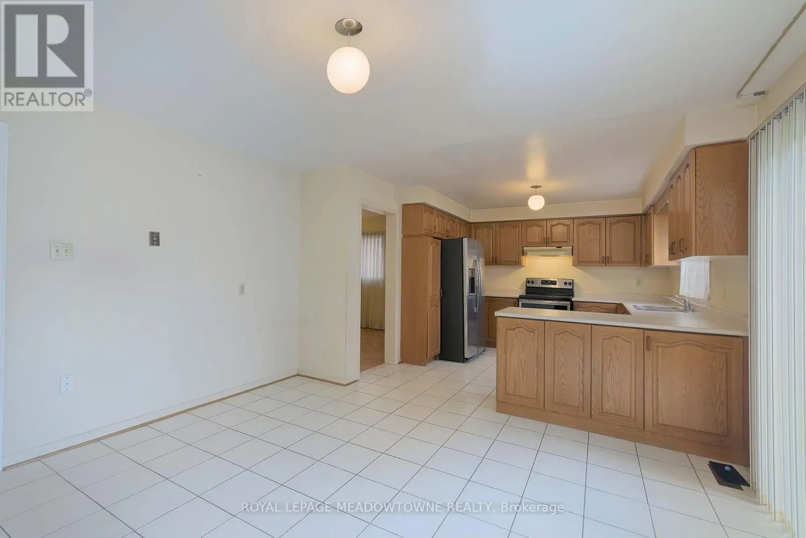 18 BLUE BONNET DRIVE