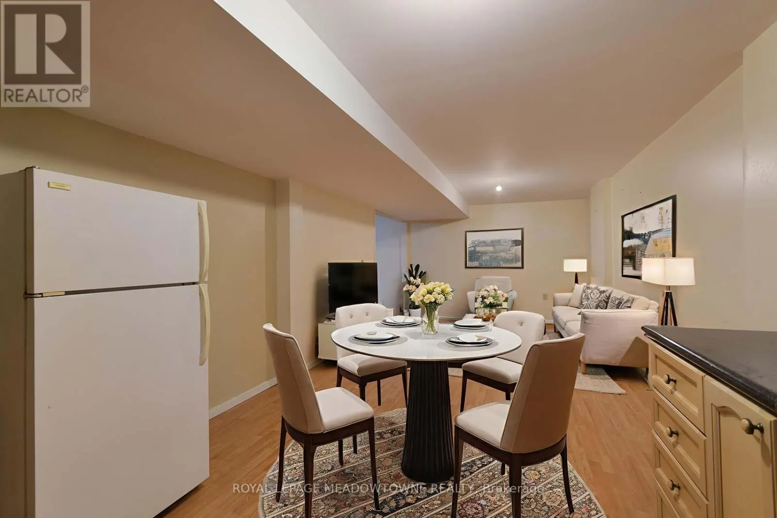 18 BLUE BONNET DRIVE
