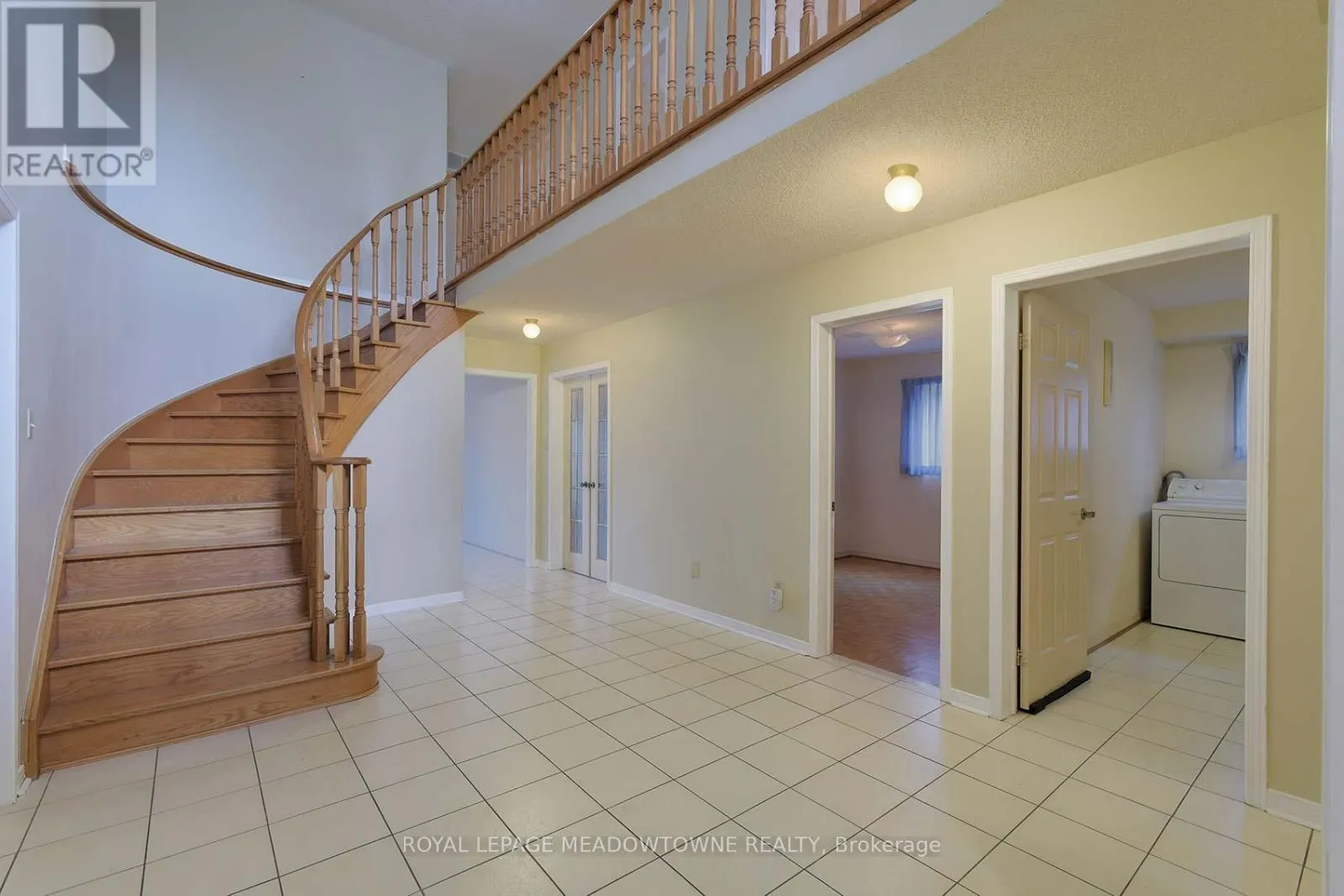18 BLUE BONNET DRIVE