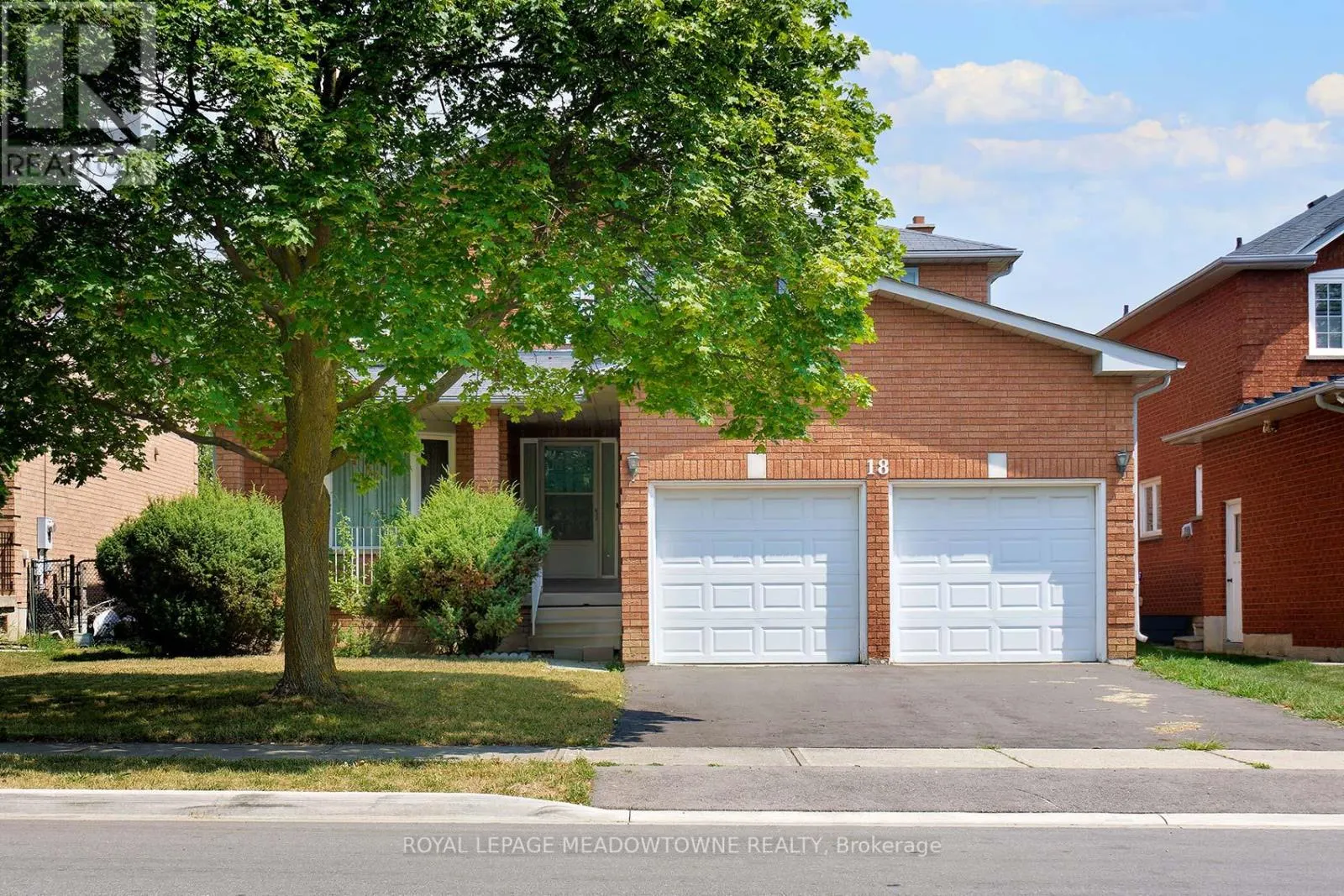 18 BLUE BONNET DRIVE