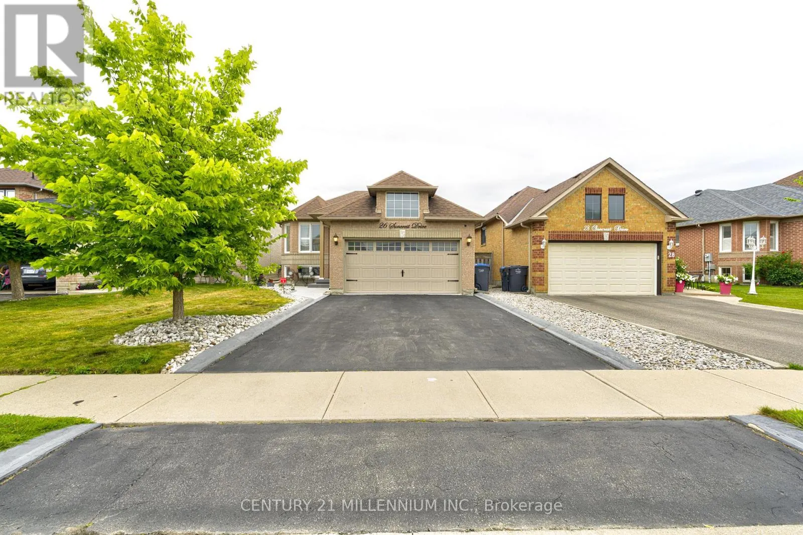 26 SUNCREST DRIVE