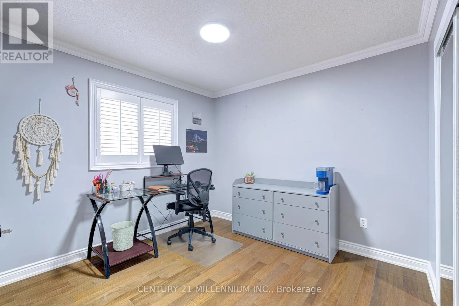26 SUNCREST DRIVE
