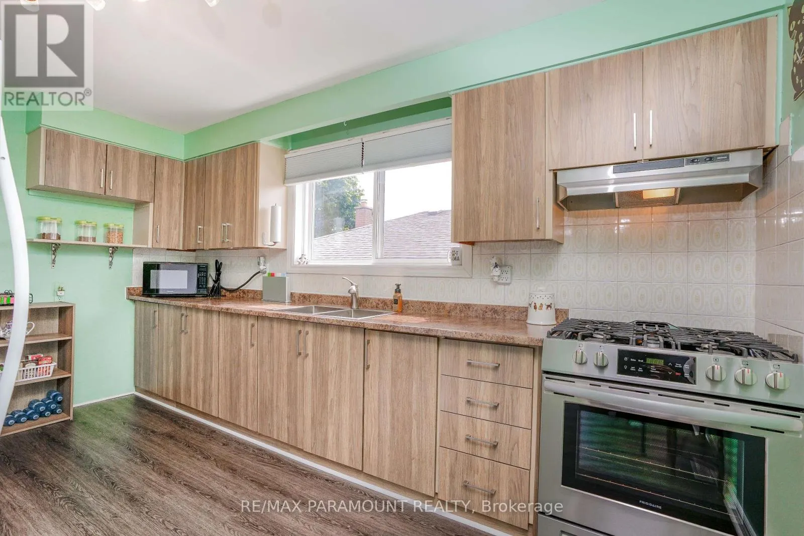 26 LANGWITH COURT
