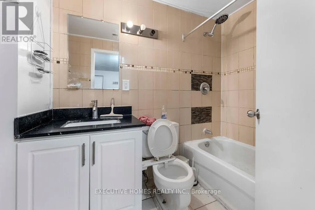 140 WEYBRIDGE TRAIL