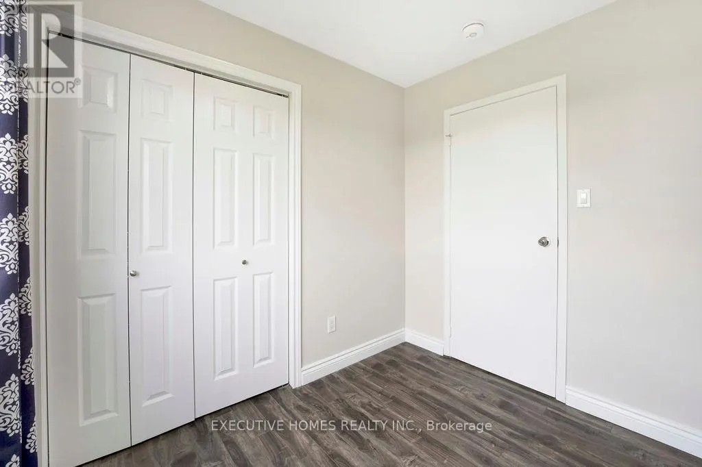 140 WEYBRIDGE TRAIL