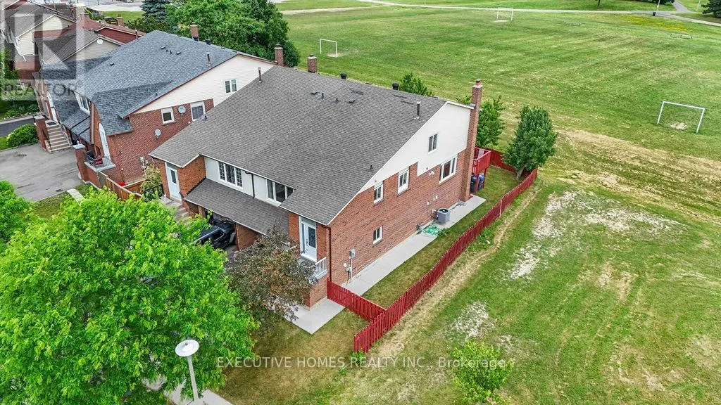 140 WEYBRIDGE TRAIL