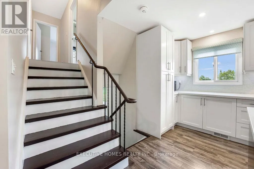 140 WEYBRIDGE TRAIL