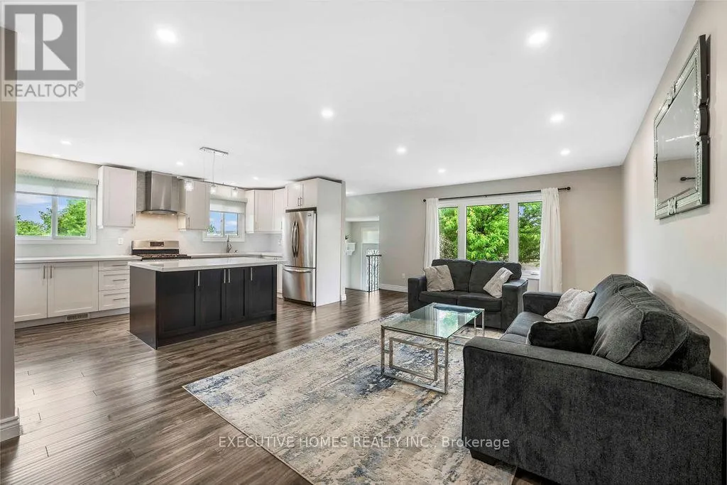 140 WEYBRIDGE TRAIL