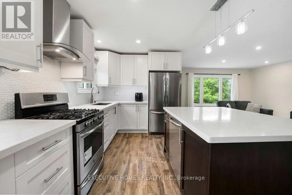 140 WEYBRIDGE TRAIL