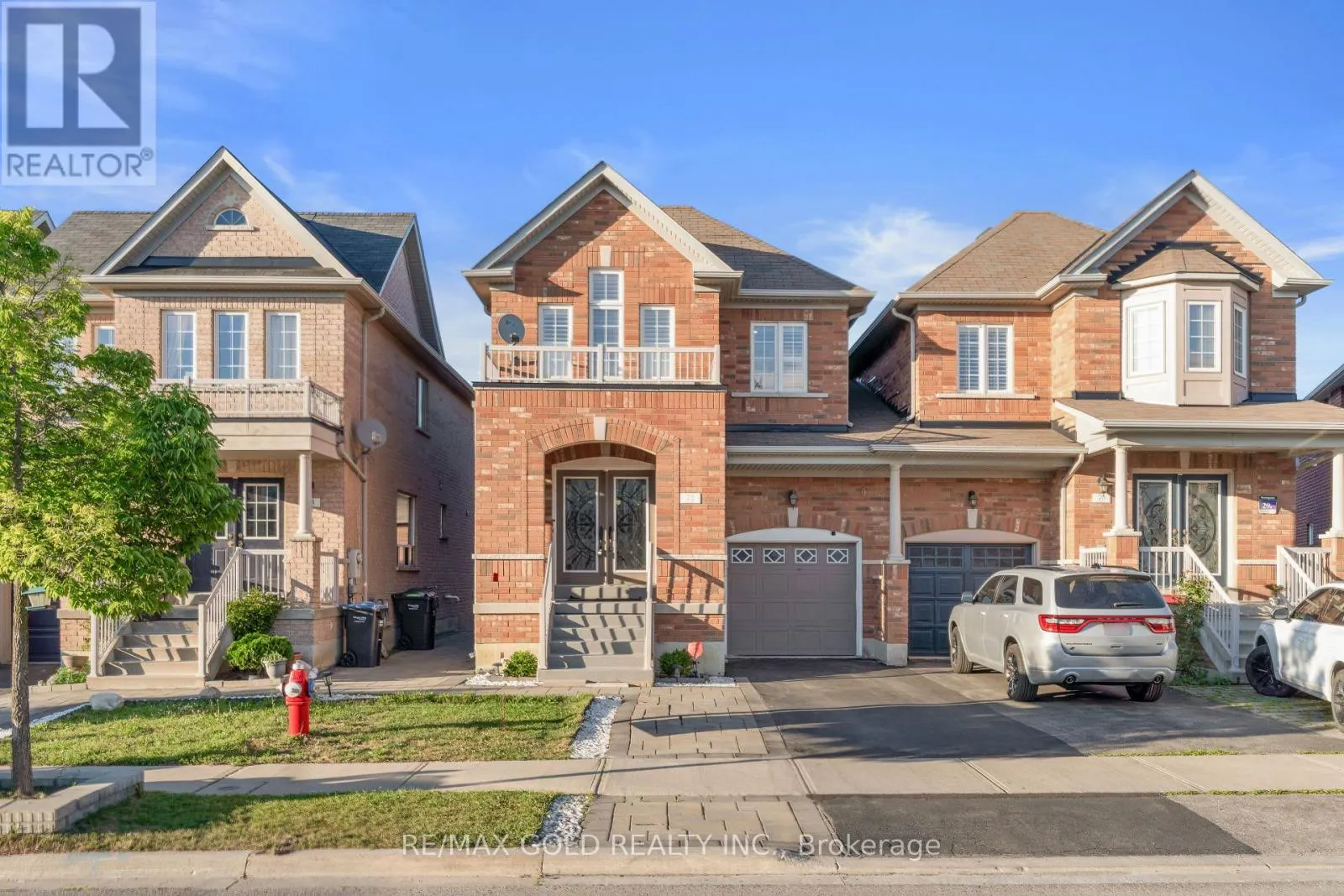72 NEWINGTON CRESCENT