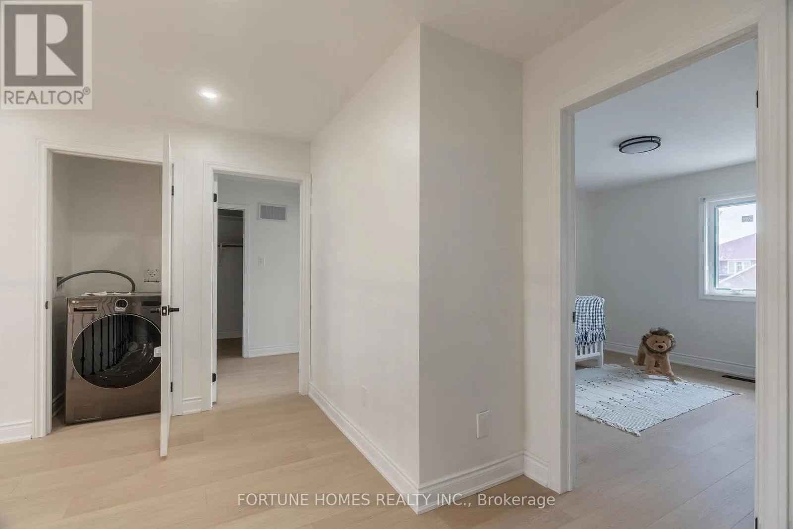 31 ORTONA DRIVE