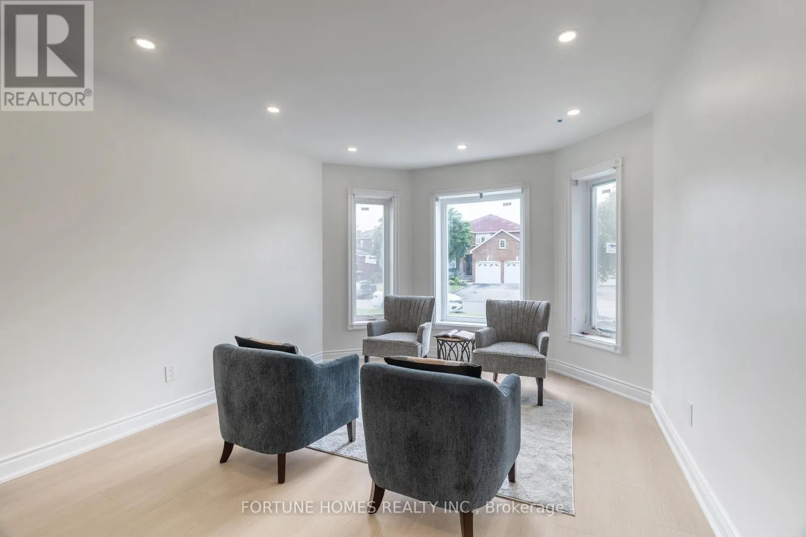 31 ORTONA DRIVE
