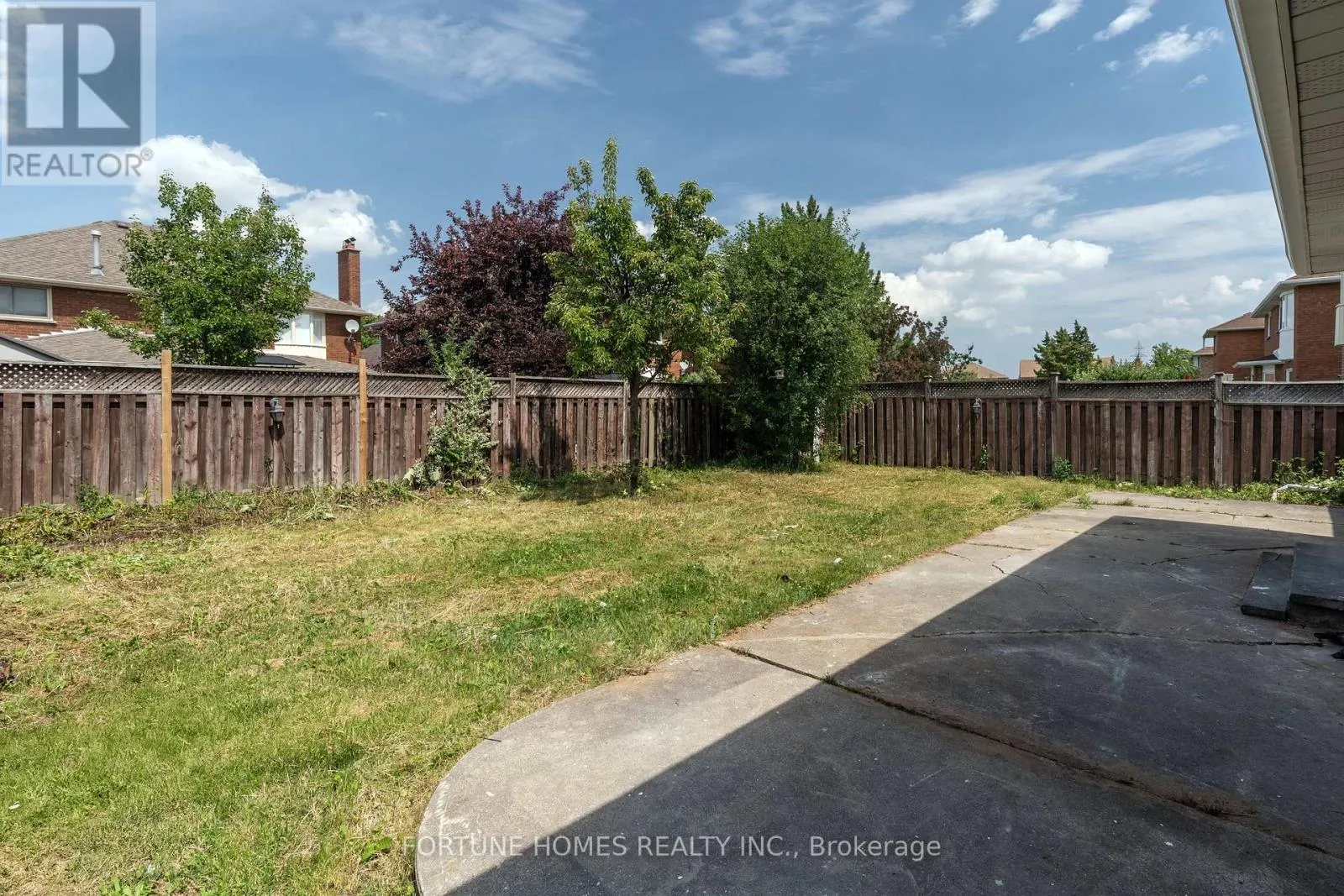31 ORTONA DRIVE