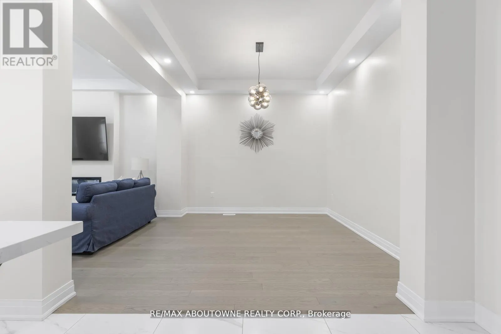 3114 TRAVERTINE DRIVE