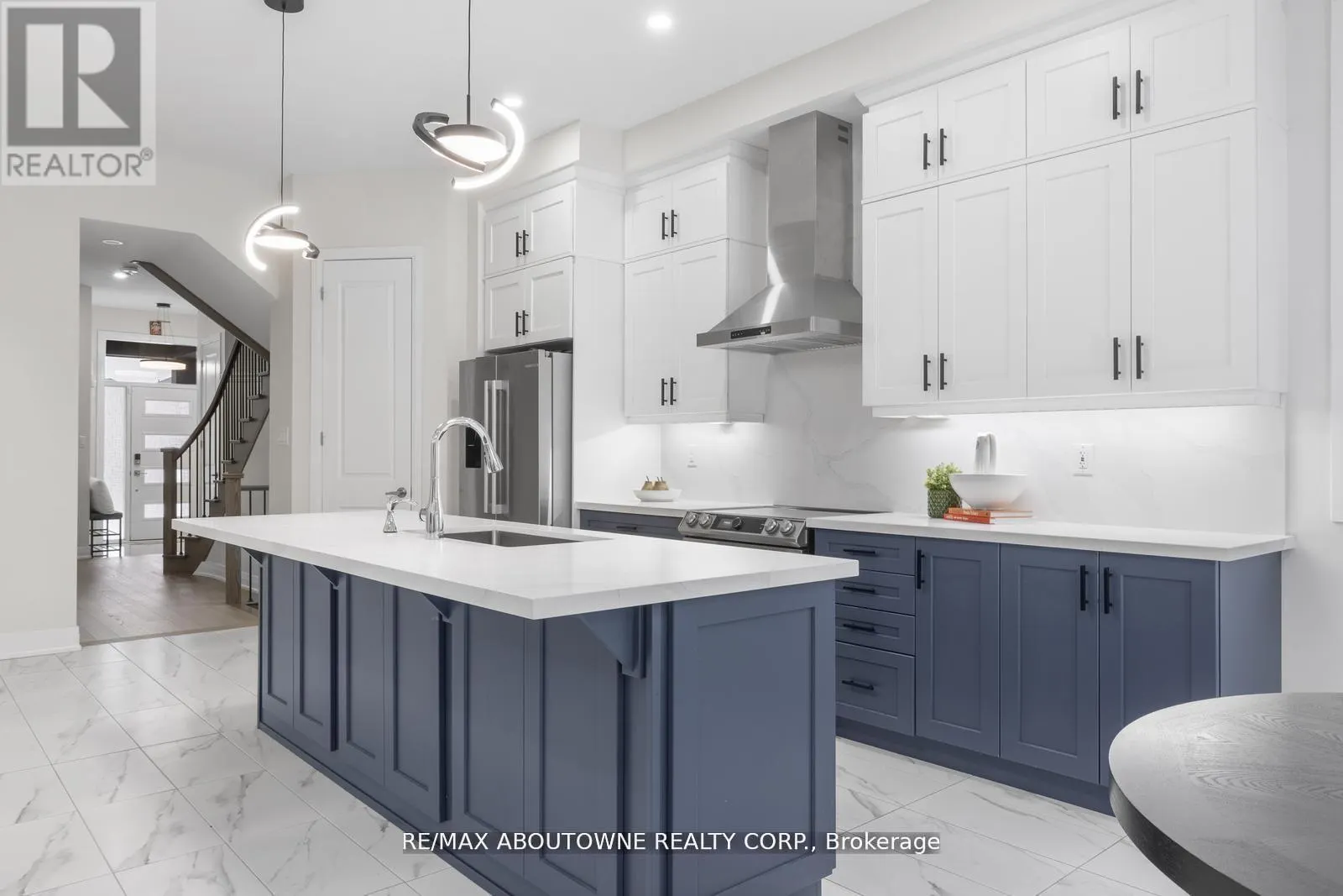 3114 TRAVERTINE DRIVE