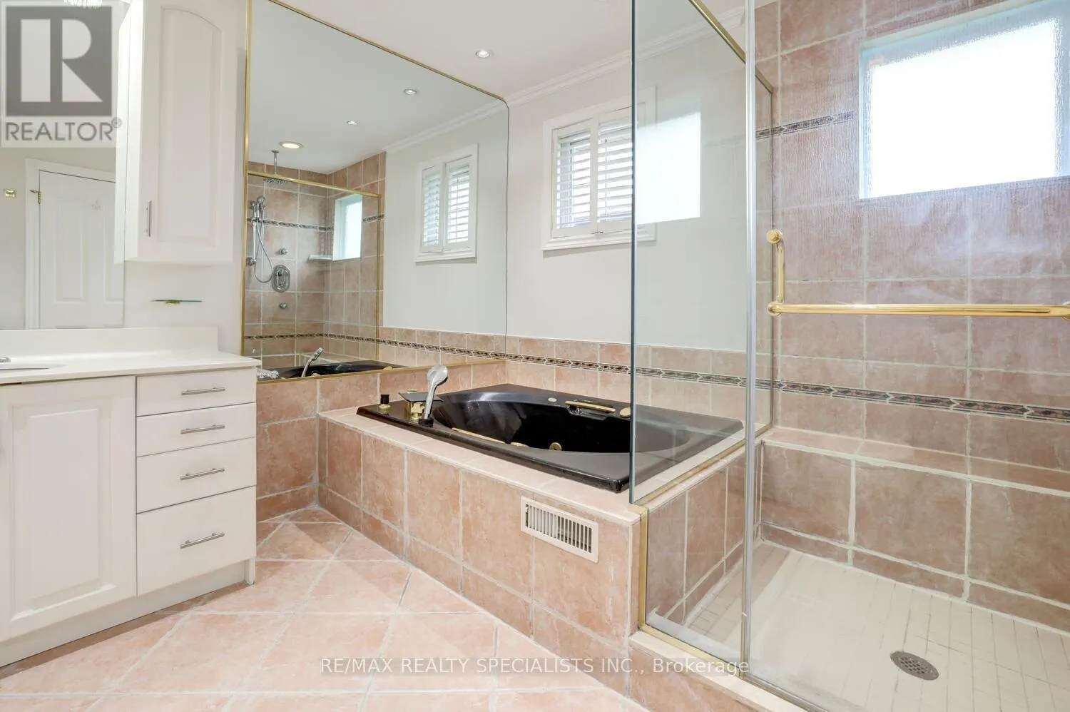 463 VALLEYFIELD DRIVE