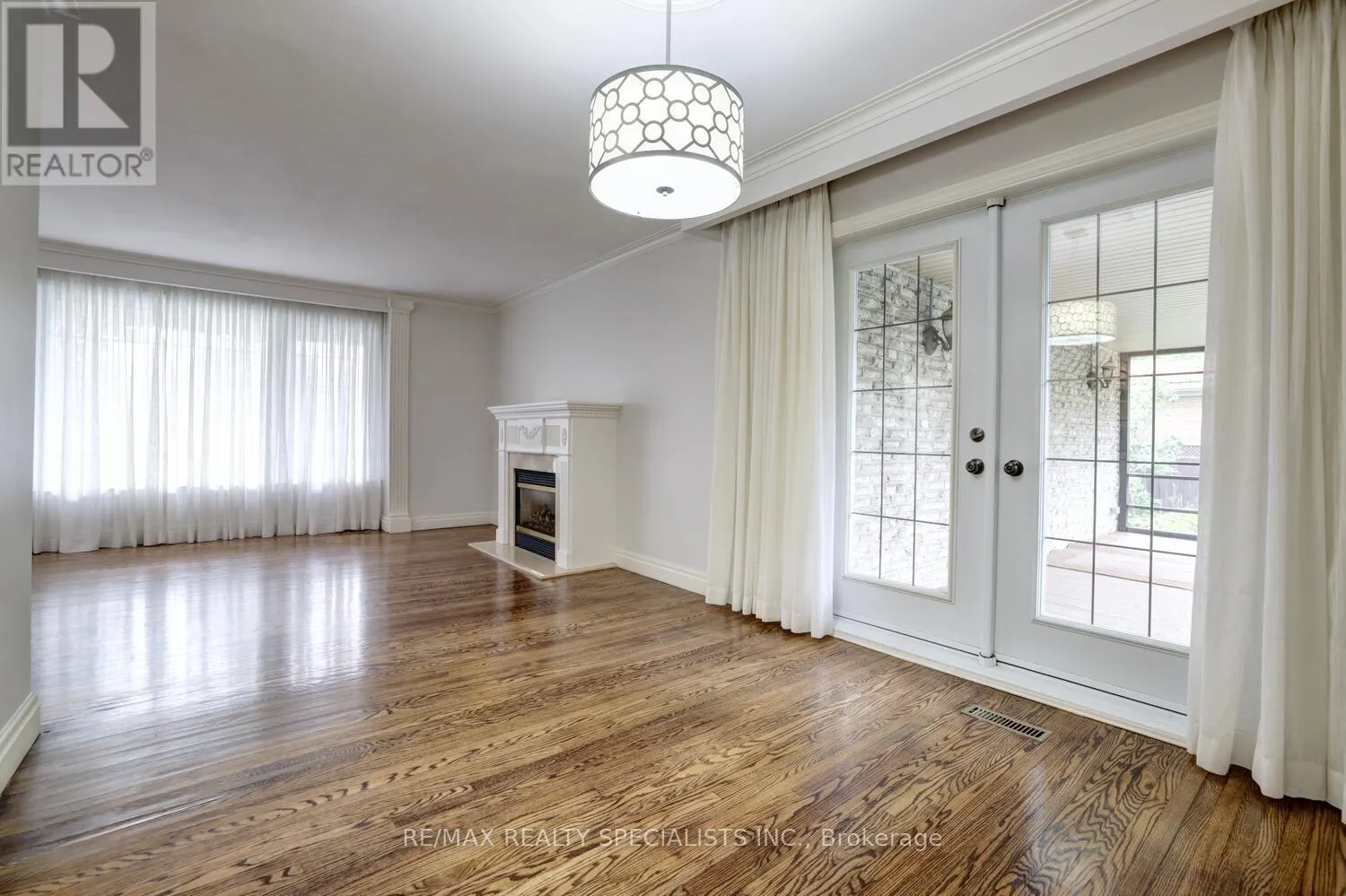463 VALLEYFIELD DRIVE