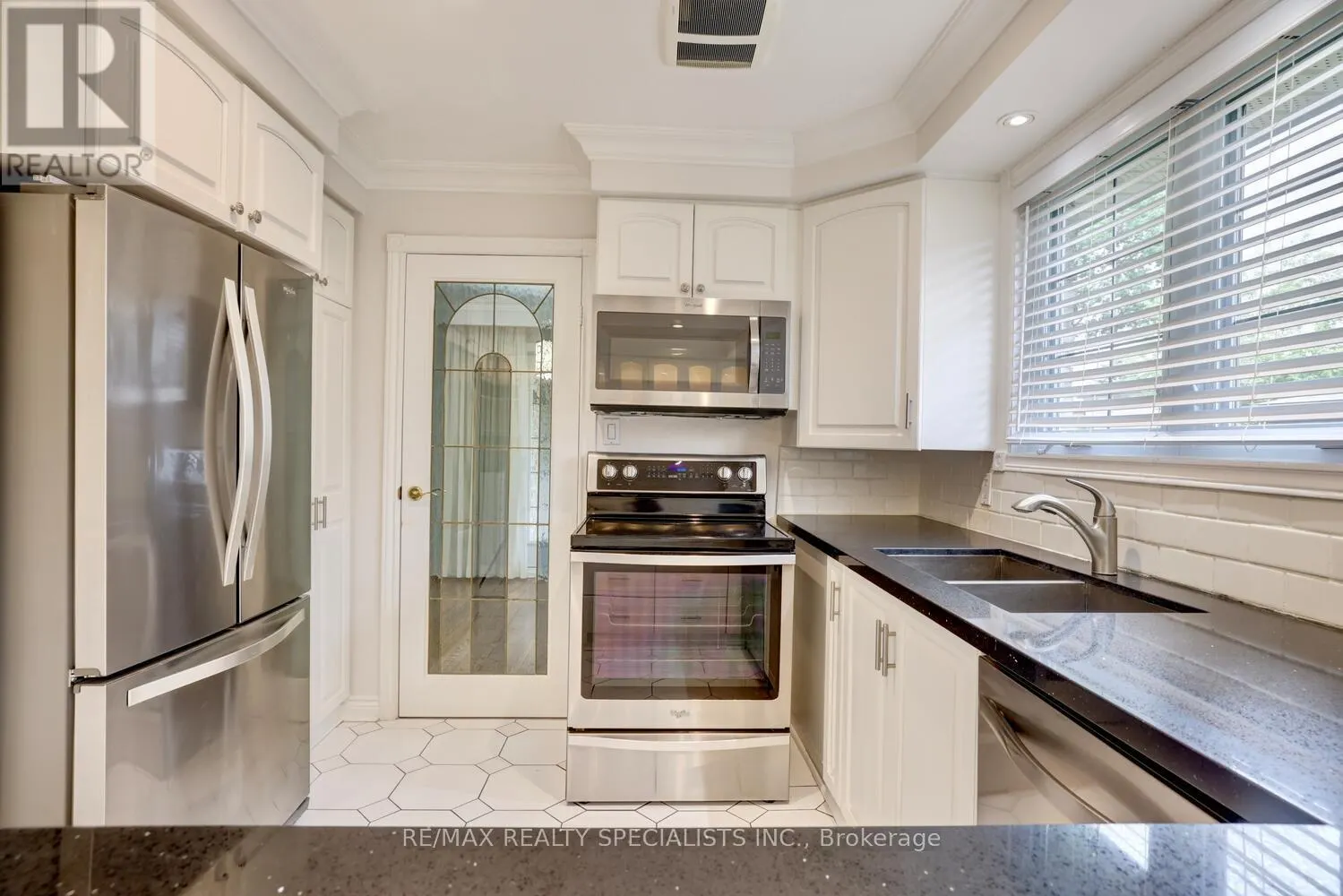 463 VALLEYFIELD DRIVE