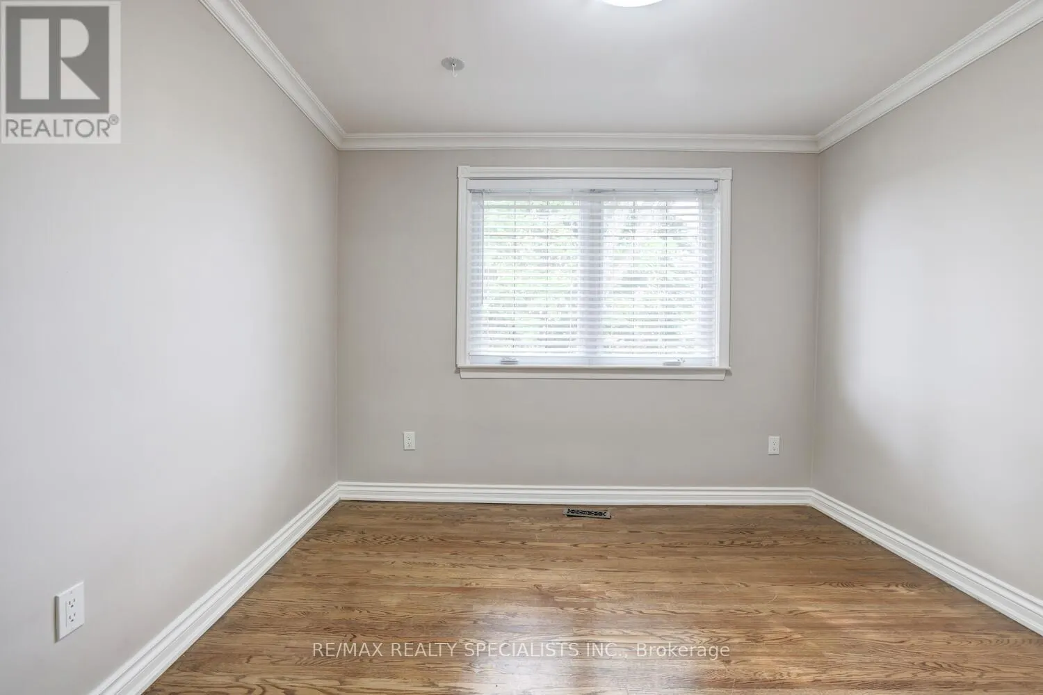 463 VALLEYFIELD DRIVE