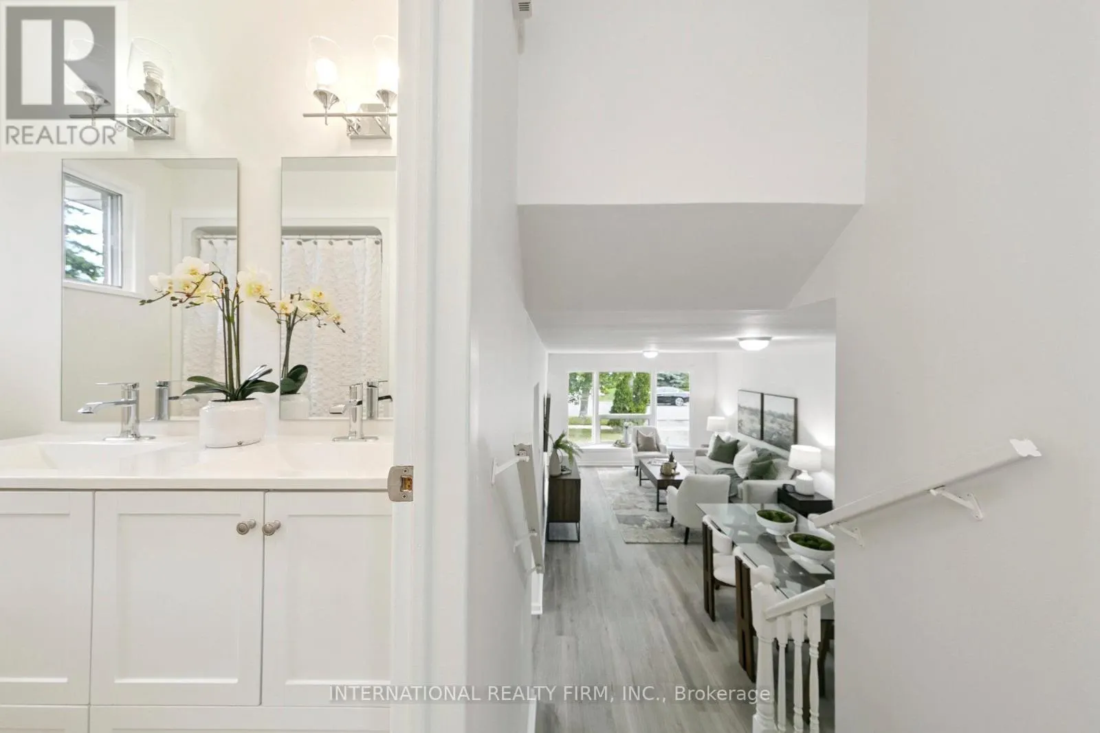 476 LOLITA GARDENS