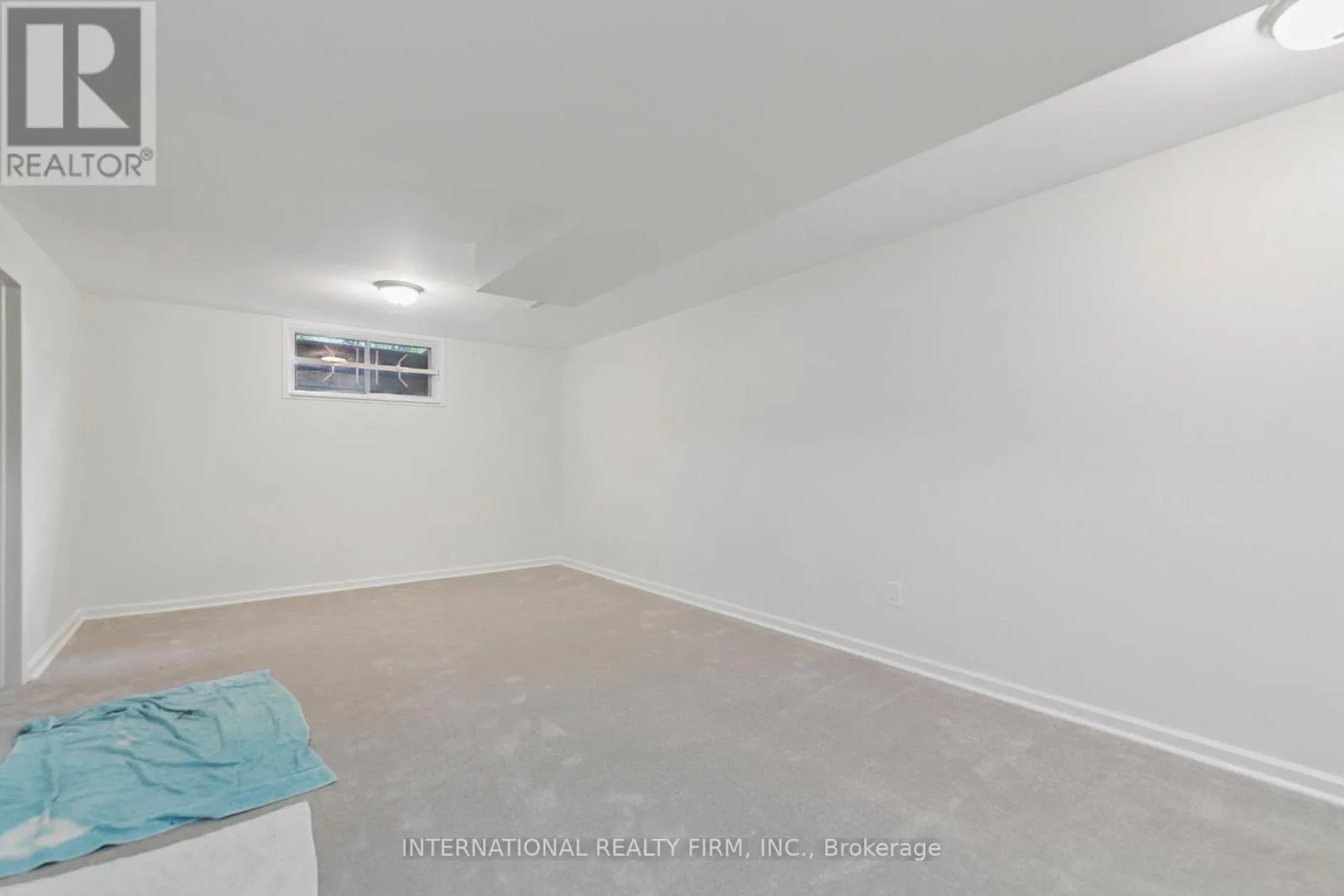 476 LOLITA GARDENS