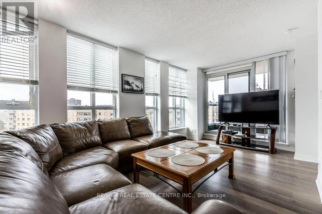 719 - 80 ESTHER LORRIE DRIVE